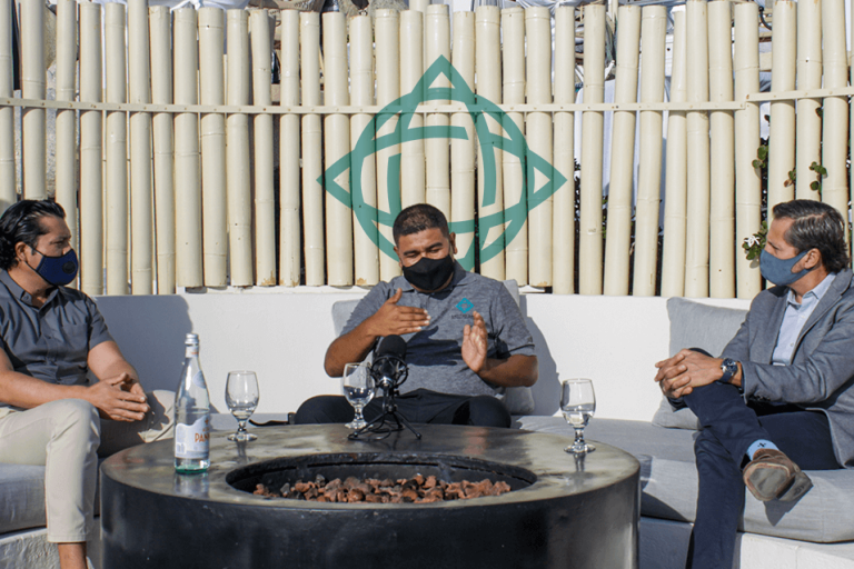 01. Interview at Sunset Monalisa with Rodrigo Esponda 01. Interview at Sunset Monalisa with Rodrigo Esponda